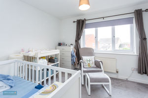 Bedroom- click for photo gallery